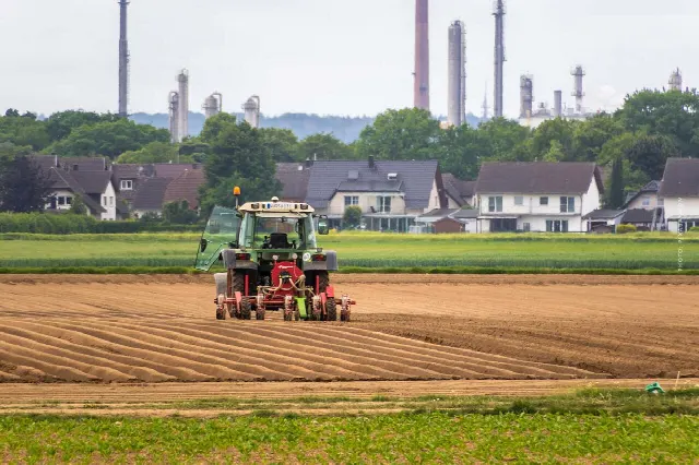 Gedeeltelijke verkoop van grond: procedure, belastingen, kosten voor gedeeltelijke aankoop