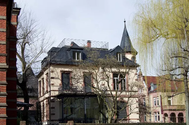 10% tipstercommissie Frankfurt (Mainz, Wiesbaden): 18 miljoen villa – kopers voor deze en andere villa’s