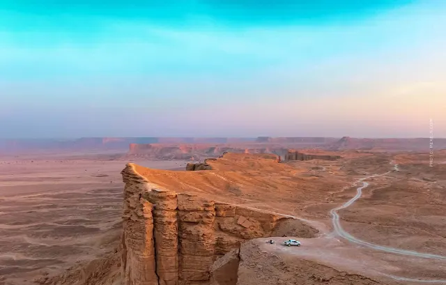 The Line (Saudi-Arabië): Locatie, foto’s + video’s van het bouwproject