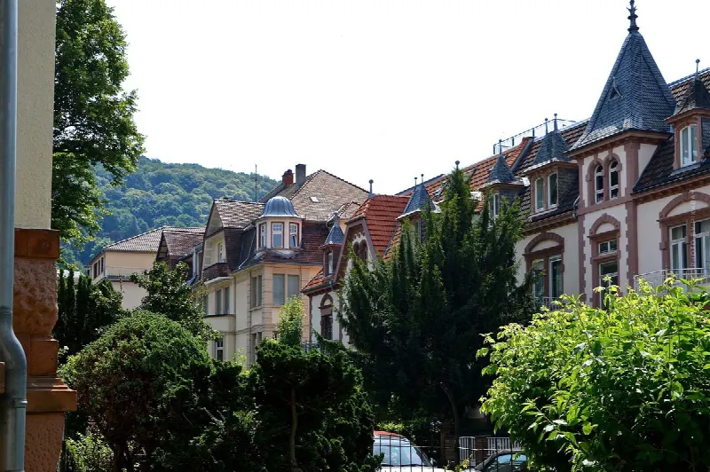 Een villa verkopen: Procedure, kosten, solvabele kopers en speculatiebelasting