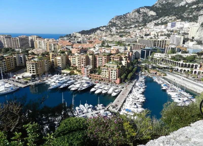 Woongebouw in Monaco voor 68 miljoen euro: Stadscentrum, 10 verdiepingen op 1.380 m² – Off Market