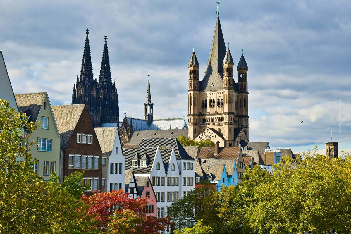 Immobilie verkaufen koeln hahnwald haus mehrfamilienhaus wohnung grundstueck ablauf steuern kaufvertrag altbau fenster himmel